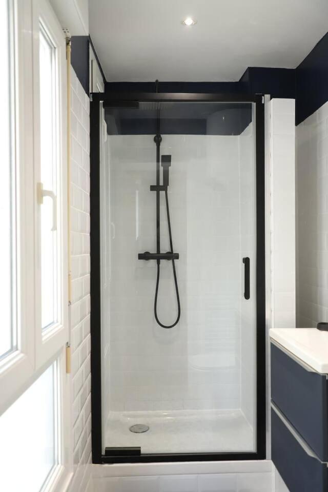 Appartement 2 Pieces Au Raincy Proche De Paris Le Raincy ภายนอก รูปภาพ
